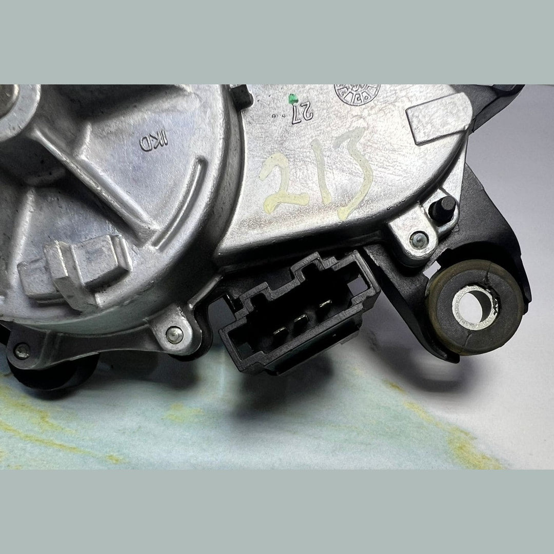 2016-2023 Mercedes-Benz GLC300 Rear Wiper Motor A2139065901 X253 W213 GLC-Class