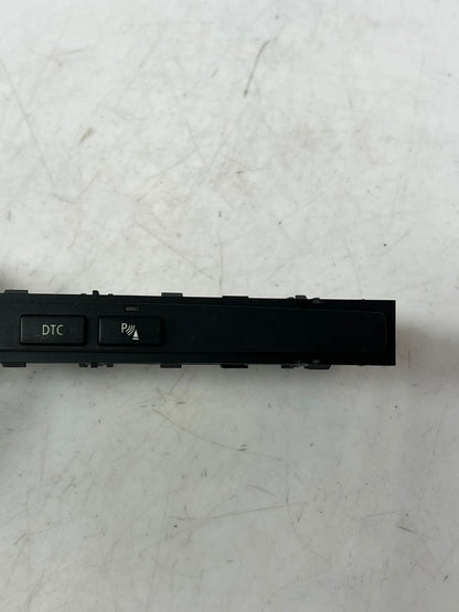 BMW 5 Series E60 E61 Centre Console Switch DTC PDC Centre Console 6969418 OEM