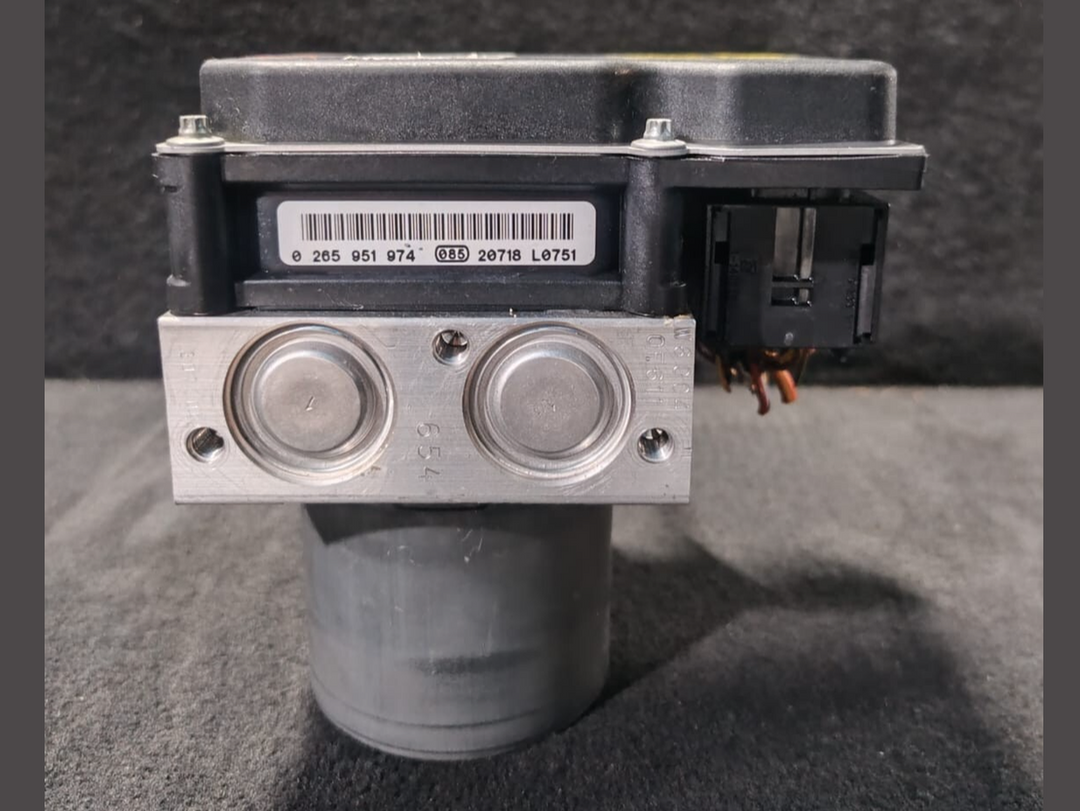 OEM Brake Pump BMW X1 E84 Hydraulic Unit ABS Pump Module 6860214 6860215