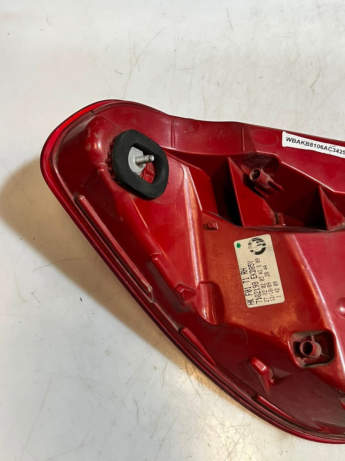2008-2015 BMW F01 F02 F03 F04 7 Series Right Tail REAR Light 7182198 OEM