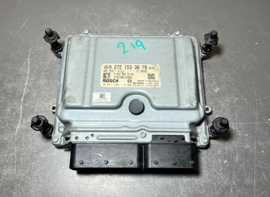 04-10 Mercedes W219 CLS Engine Control Module Unit ECM ECU A272 1533879 OEM