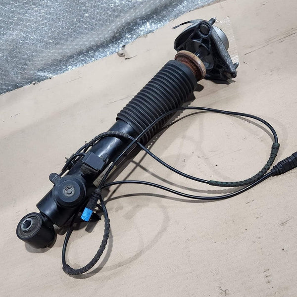 2014-2018 BMW X5 Rear Shock Absorber 6867867 X5 F15 and X6 F16