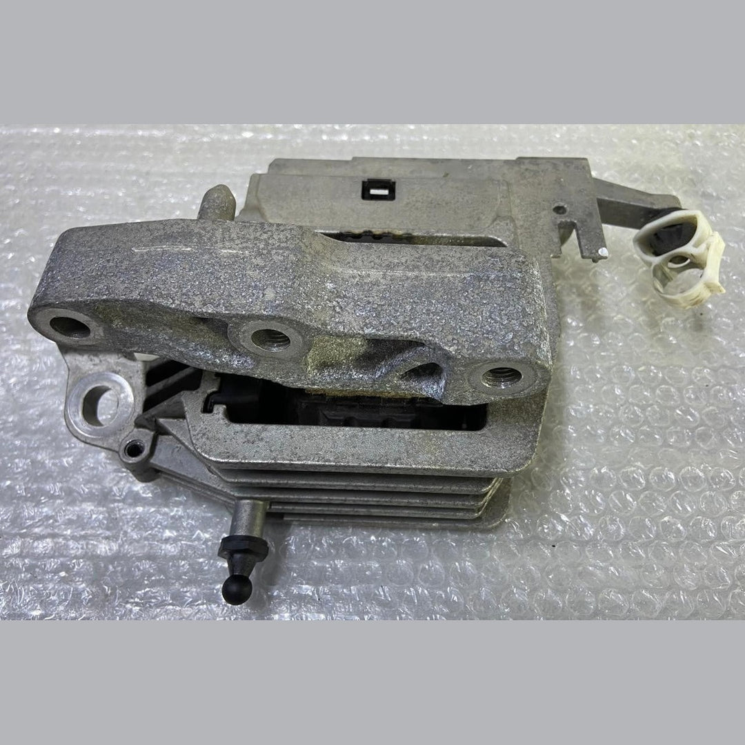 OEM BMW 2 Gran Coupe F44 Right Side Engine Mount 8835572