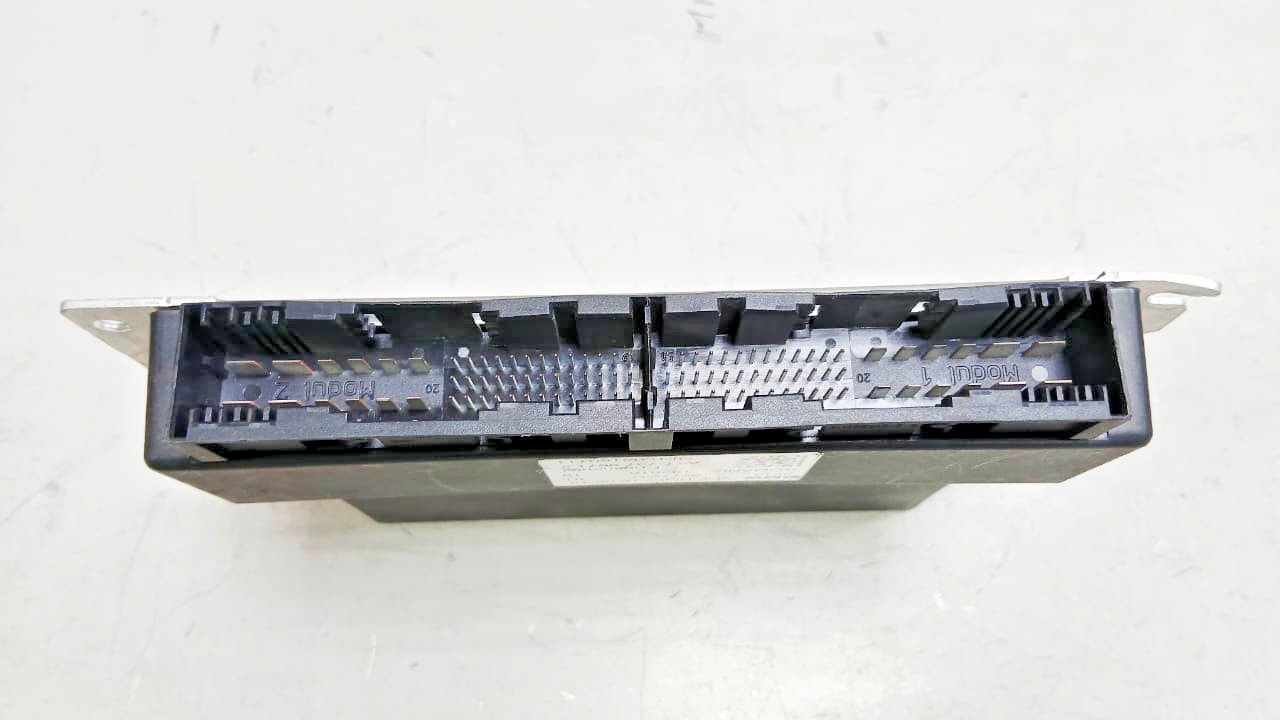 BMW 7 G11 G12 2018 ECU Level Control Air Suspension 6877647