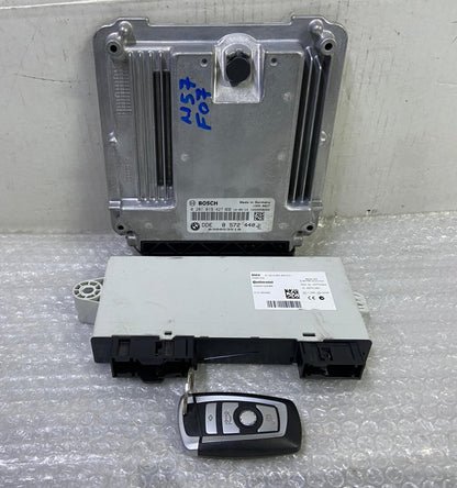OEM BMW F07 N57N Engine Control Unit Module ECU DDE SET 8572440 BOSCH