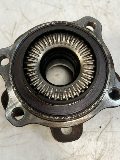 2017-2024 BMW X3 X4 G20 G21 G30 G31 Rear Wheel Bearing Hub 6869788 OEM