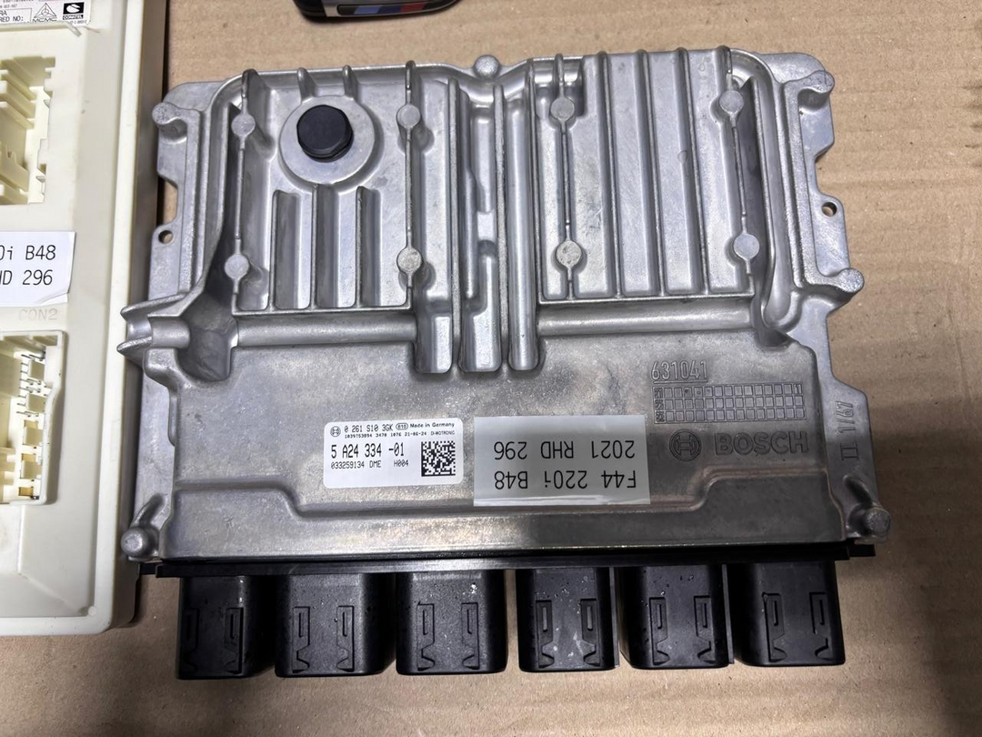 BMW F44 220i B48 2021 RHD ENGINE CONTROL UNIT COMPLETE SET + KEY - 5A24334