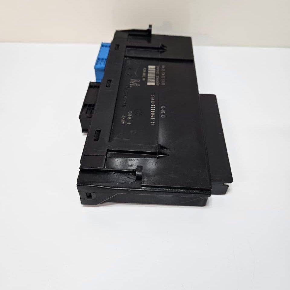 2012-2015 BMW X1 E84 Body Control Module 9298948