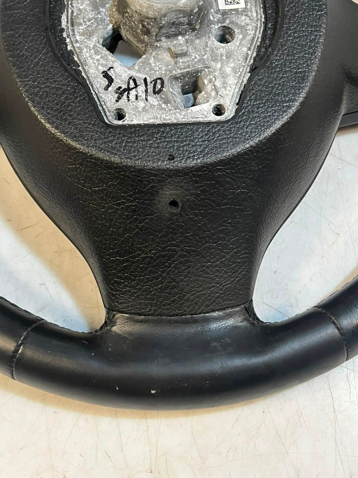2011-2013 BMW 5 Series F10 F01 F02 F03 F04 F06 F07 535i Steering Wheel 6165700