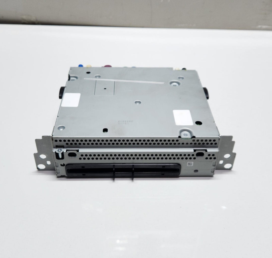 2014-2017 BMW X3 Navigation Radio Unit 9143582 X3 F25 and X4 F26 OEM