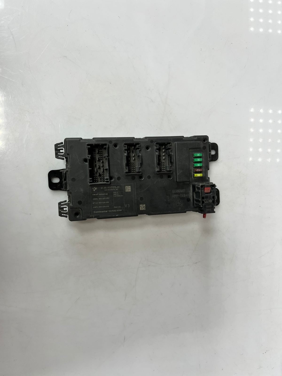 2012-2016 BMW 328i 3-series F30 Rear Body Control Module 9317175 OEM