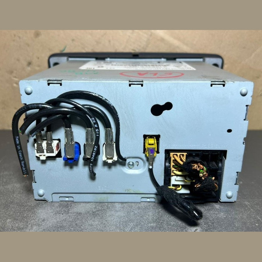 13–16 Mercedes-Benz W246 CLA Radio Audio Head Unit CD Player A246 9007815 OEM