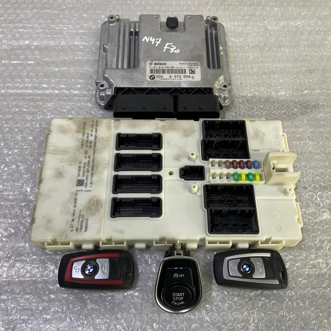 OEM BMW 320d N47N F30 2013 ENGINE CONTROL UNIT ECU KIT DDE 8573259 BOSCH