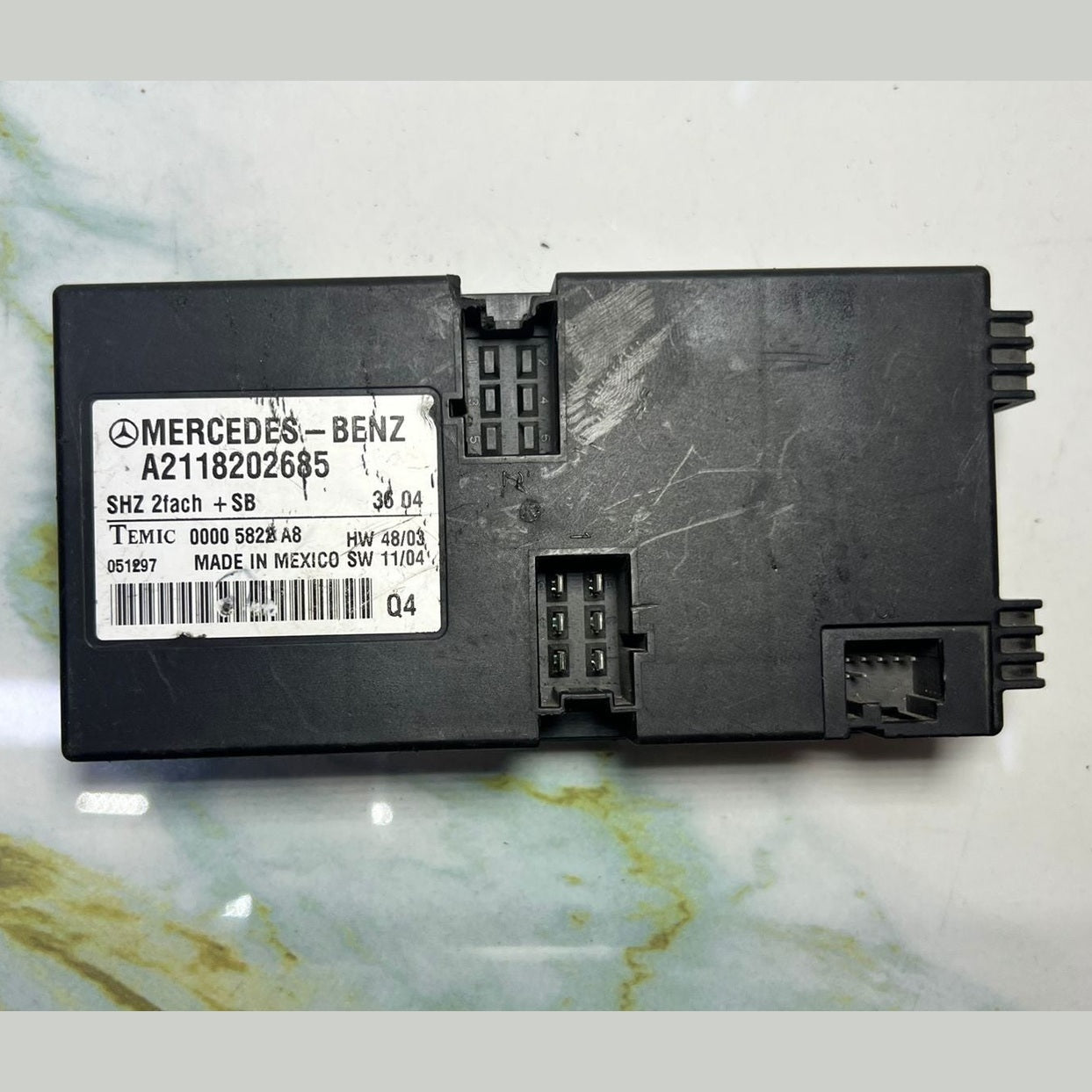 2004 Mercedes-Benz E55 AMG Seat Heating Control Module A2118202685 E-Class W211