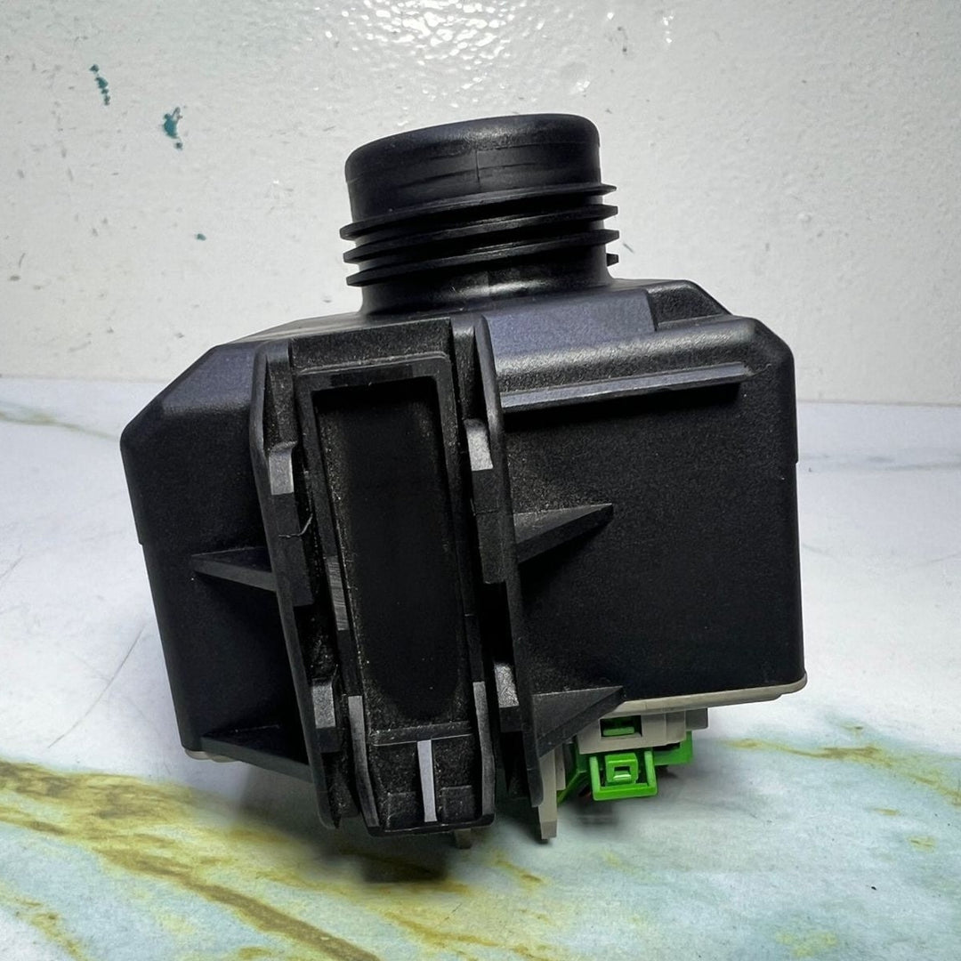 Mercedes Ignition Switch Lock Control Unit Module A2125450108 W212 E-Class