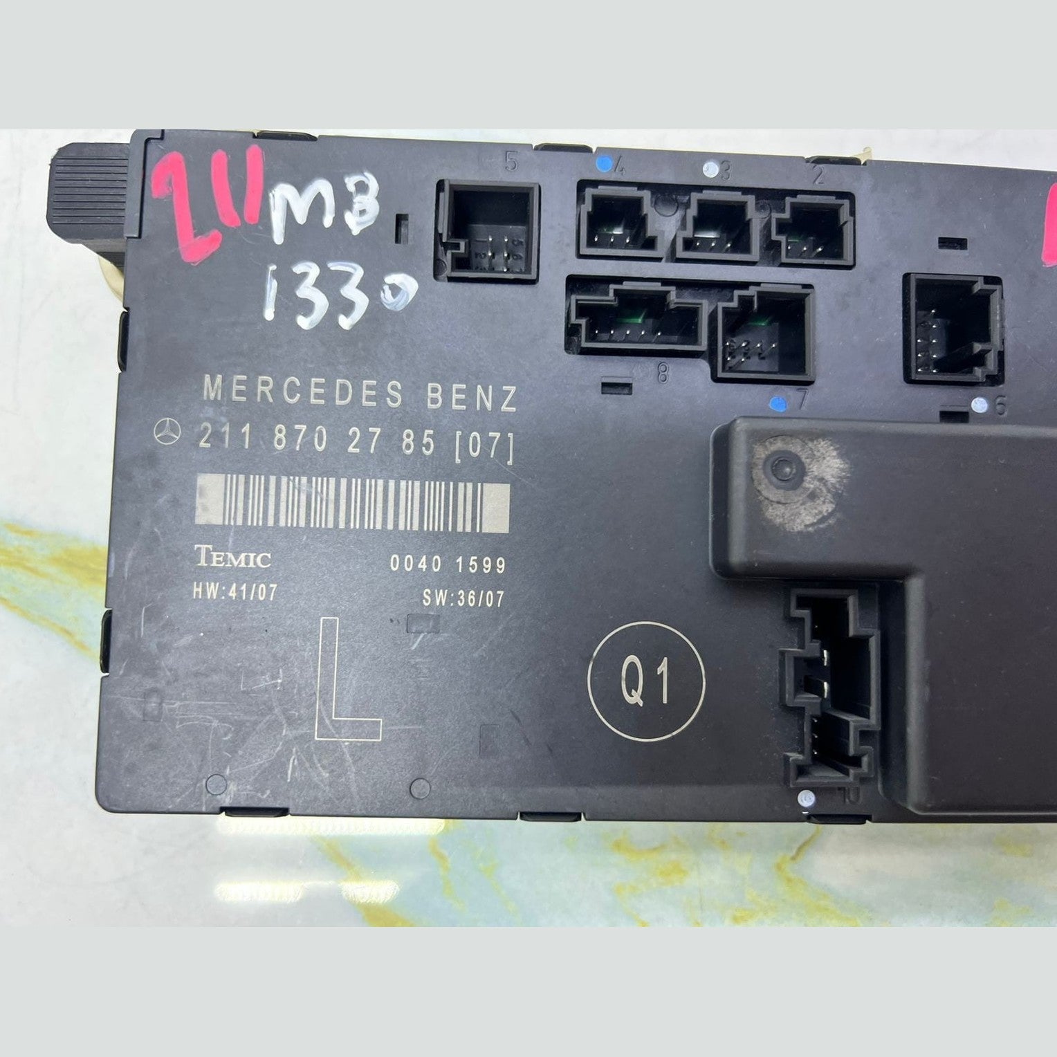 2006-2009 Mercedes-Benz E-Class W211 E350 Door Control Module A2118702785