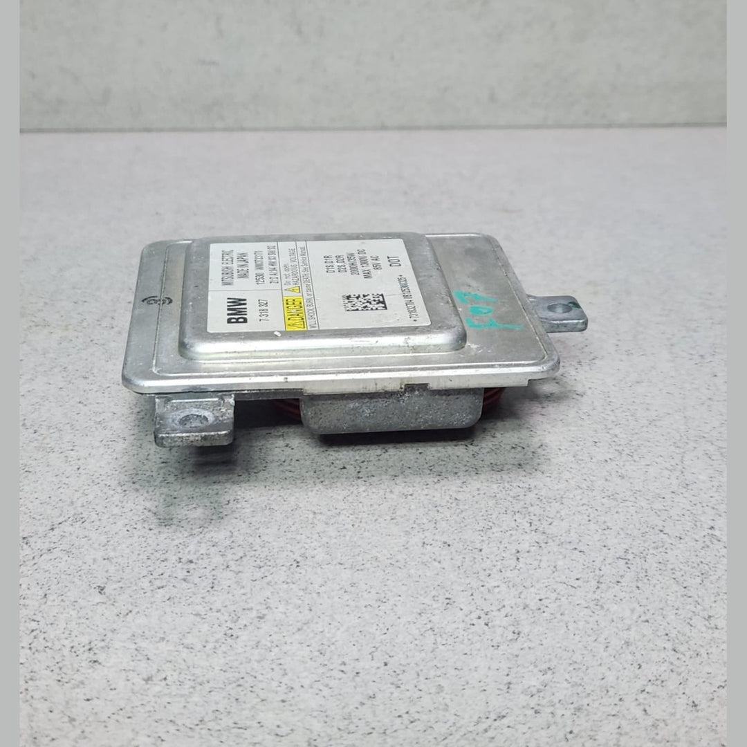2011-2013 BMW 528i F07 F10 F11 Xenon Headlight Ballast 7318327 OEM