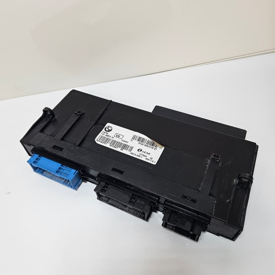 Genuine 2011-2014 BMW X3 F25  Body Control Module 9287218 OEM