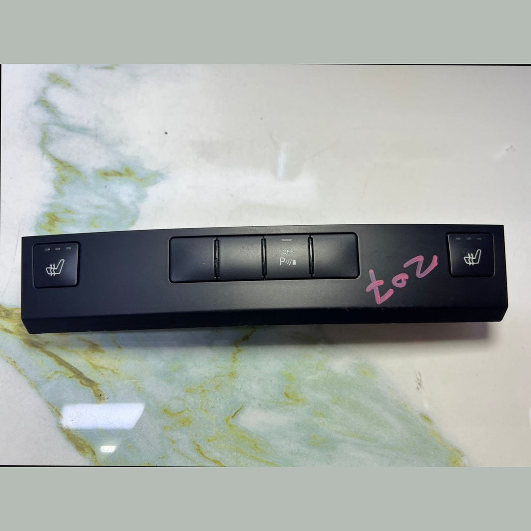 2010-2012 Mercedes Seat Heating Switch A2079051601 E-Class C207 W207