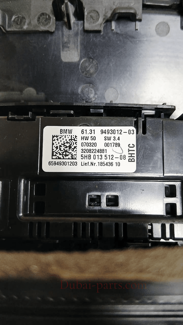 17-25 BMW G20,G21 REAR CENTER CONSOLE HVAC CONTROL SWITCH AIR VENT TRIM OEM