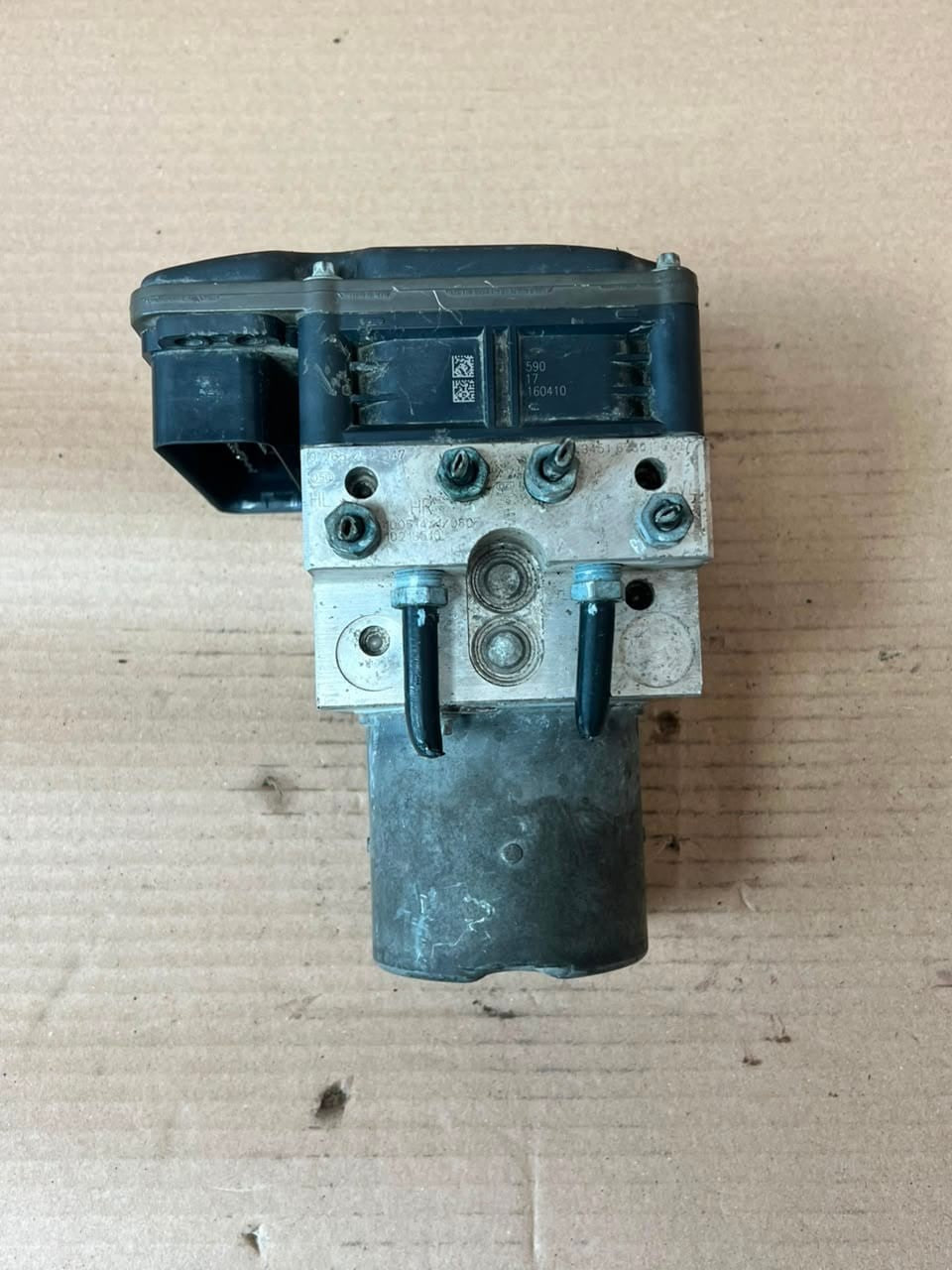2010-2011 BMW X5 E70 and X6 E71 ABS DSC Pump Control Unit 6793492 OEM