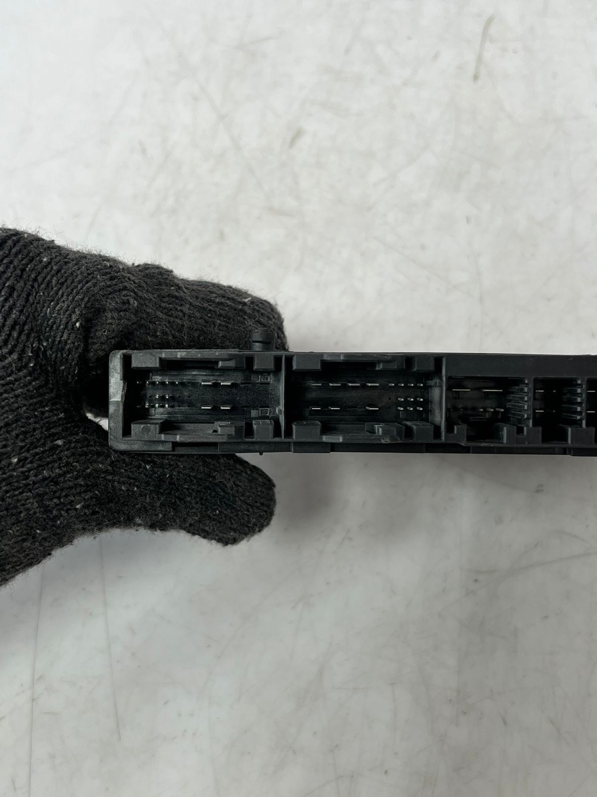BMW F01 F02 F03 F06 F07 F10 F11 FRONT Seat Control Module 9207019 OEM