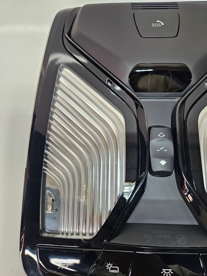 2023-2025 BMW X7 Roof Function Center Light 5B32498