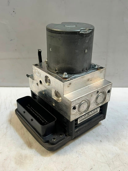 2010-2016 BMW 7' F01 F02 F03 F04 740i ABS/DSC Hydraulic Pump Module 6850070