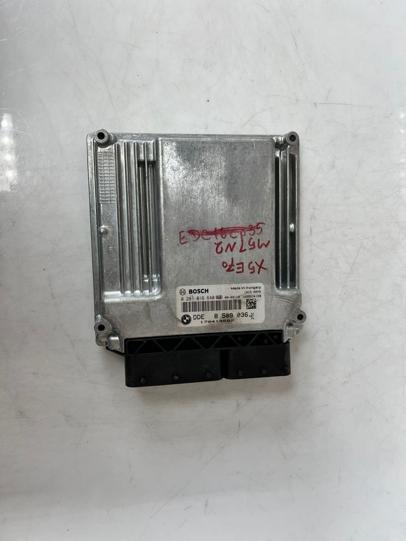 BMW X5 E70 M57N2 3.0 ENGINE CONTROL UNIT ECU SET DDE + CAS3 + 1KEY 8509036