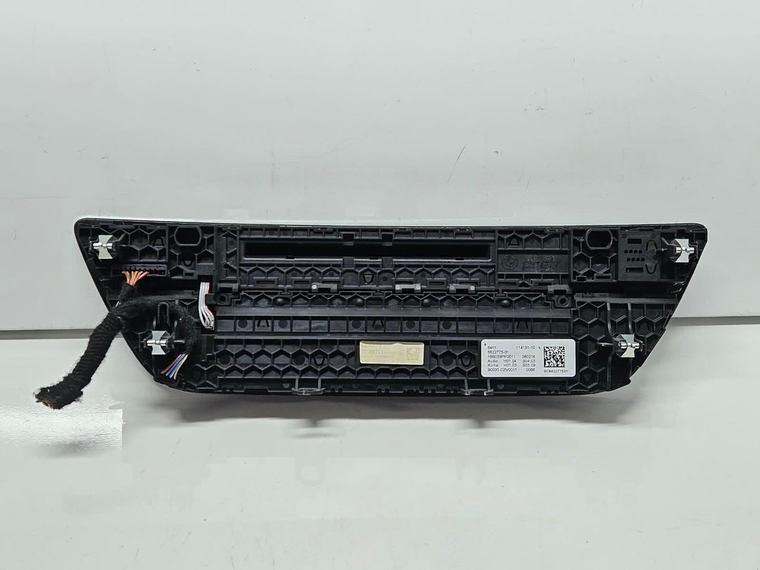 6822775-16-19 BMW 740i G11 G12 A/C and Heater Control Panel OEM