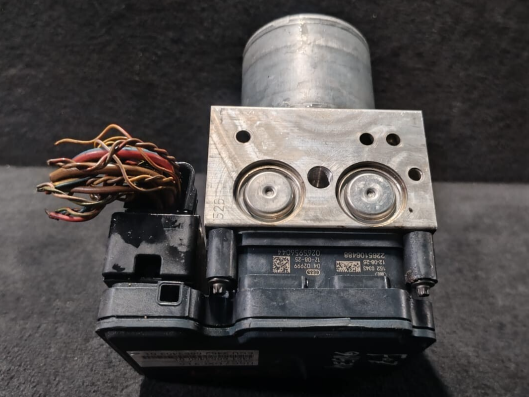 BMW F07 DSC ANTI BREAKING SYSTEM PUMP BREAK HYDRO CONTROL UNIT MODULE - 6853400