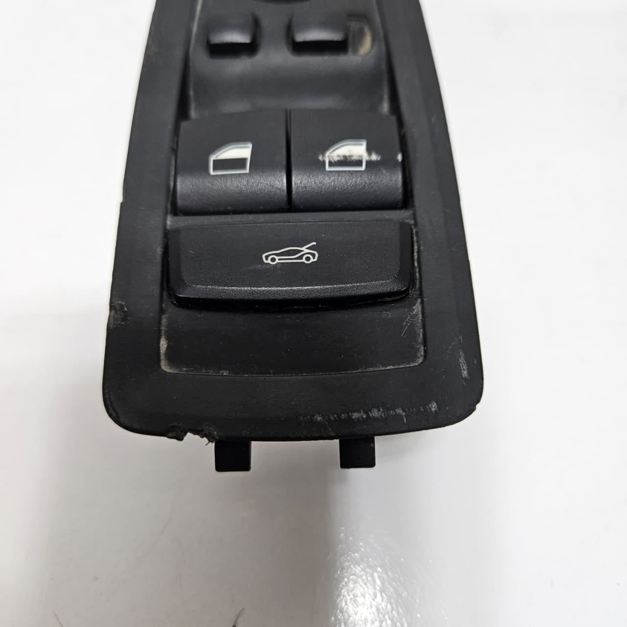 2014-2020 BMW i8 Front Left Door Master Power Window Switch 9306903