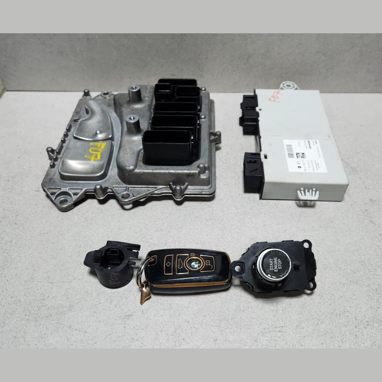 2011 BMW F07 GT 535I N55 3.0 Engine Control Unit 8618449 ECU SET 