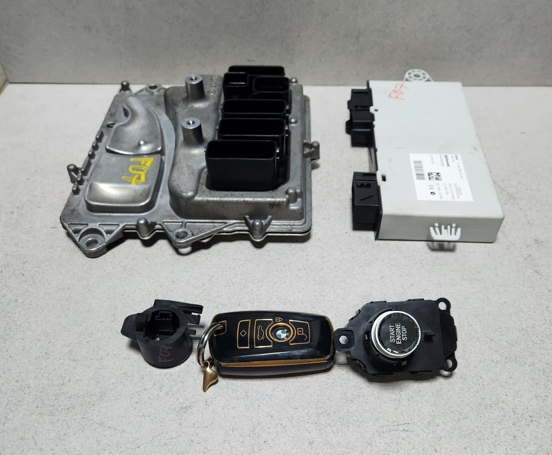2011 BMW F07 GT 535I N55 3.0 Engine Control Unit 8618449 ECU SET 