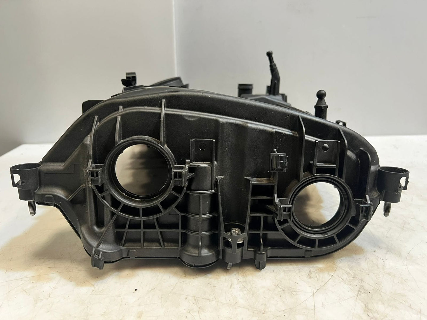 BMW Cylinder Head Cover 7611277