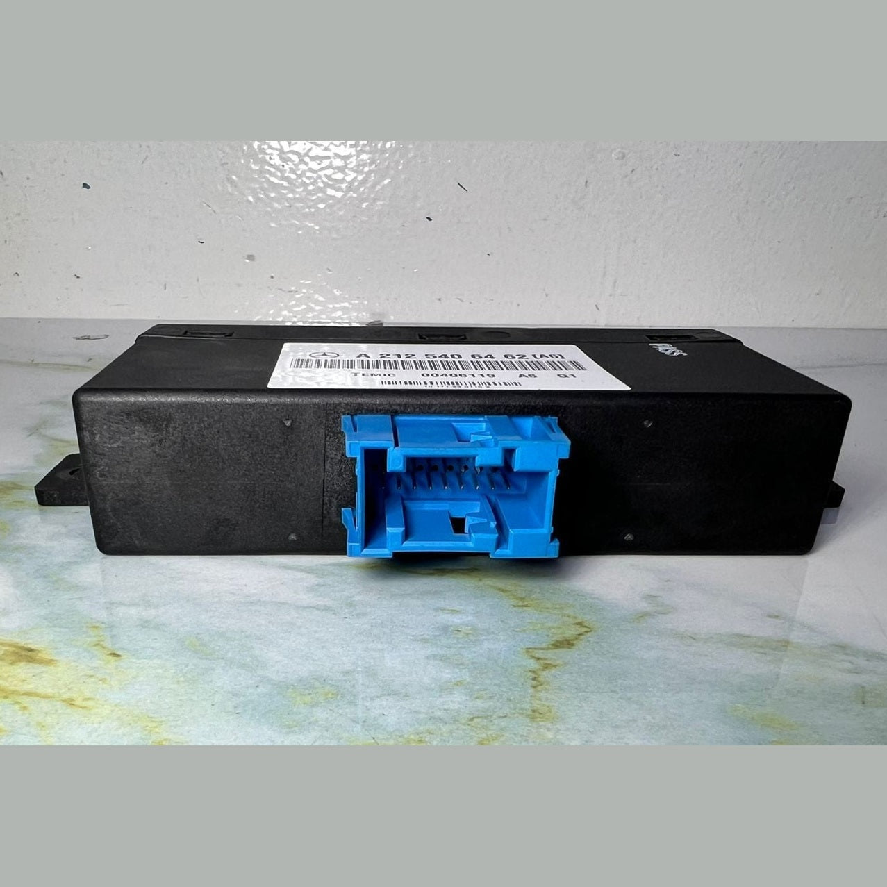 Mercedes E-Class W212 Air Suspension Control Unit A2125406462 OEM