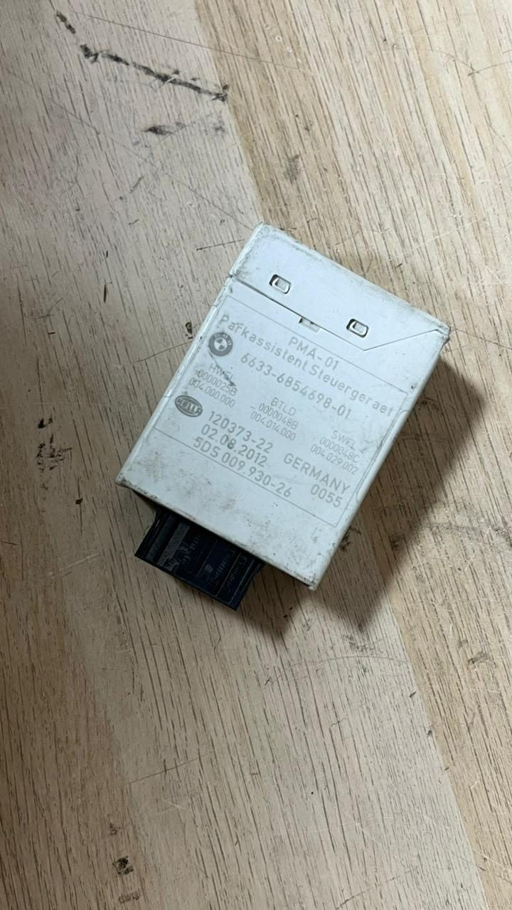 2012-2018 BMW 650i Park Assist Control Module 6854698 650i models.