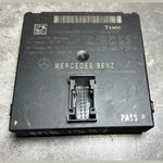 Load image into Gallery viewer, 2007-2013 Mercedes-Benz W221 S-Class Gateway Control Module A221 5402762 OEM