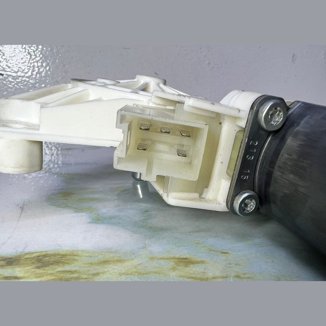 13-18 Mercedes-Benz W246 B-Class CLA Window Motor Front Left Side A246 9065100