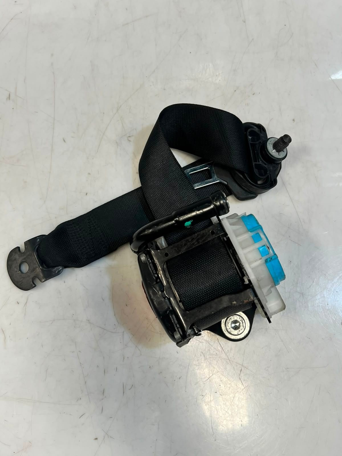 2011-2018 Mercedes-Benz B-Class W246 Rear Left Seat Belt 307262099228