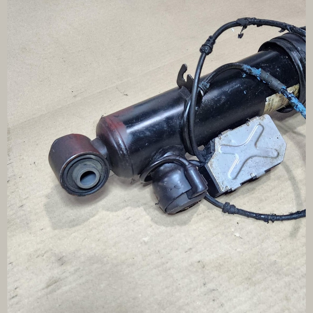2010-2014 BMW X5 Rear Shock Absorber 6785407 X5 X6 E71 VDC 