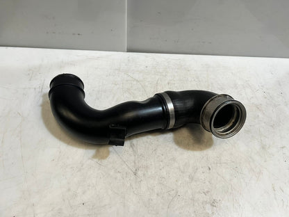 BMW E90 E91 E92 1' 3' 135i 335I Intercooler Charge Air Hose Front Left 7556553