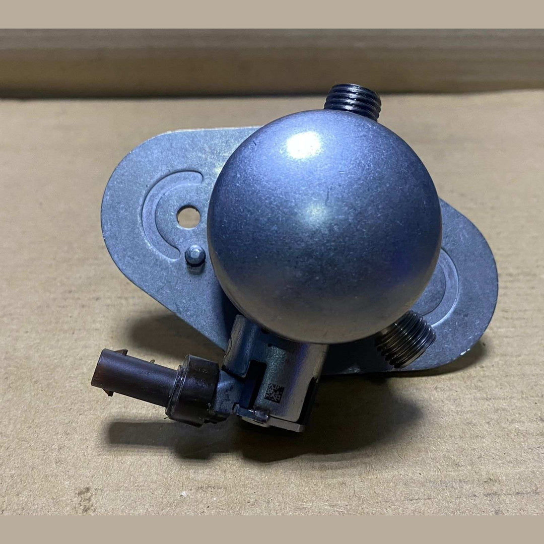 2018-2025 BMW X5 High Pressure Fuel Pump 8648177 BMW X5 G05, X6 G06, M50iX, Alpi