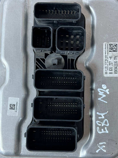 BMW X1 Series E84 N20 2014 Engine Control Unit ECU SET + CASE + KEY DME 8631727