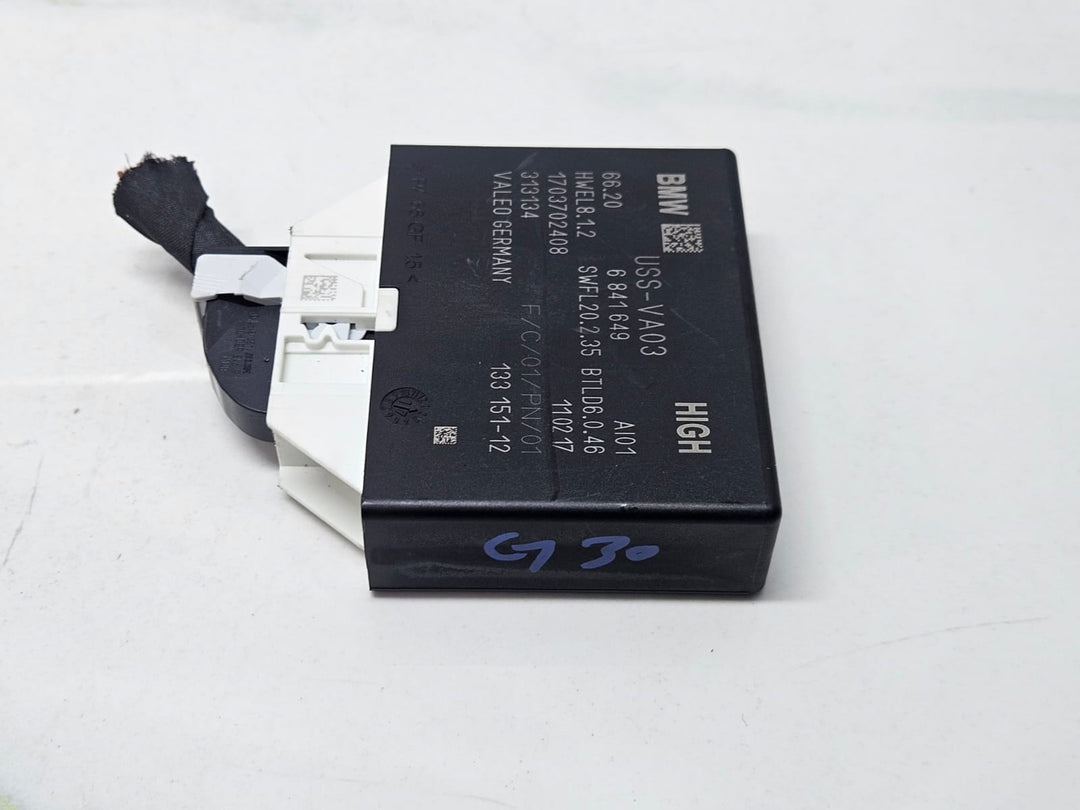 2017-2019 BMW 530i G30 G31 G11 G12 Park Assistant Control Module 6841649 OEM