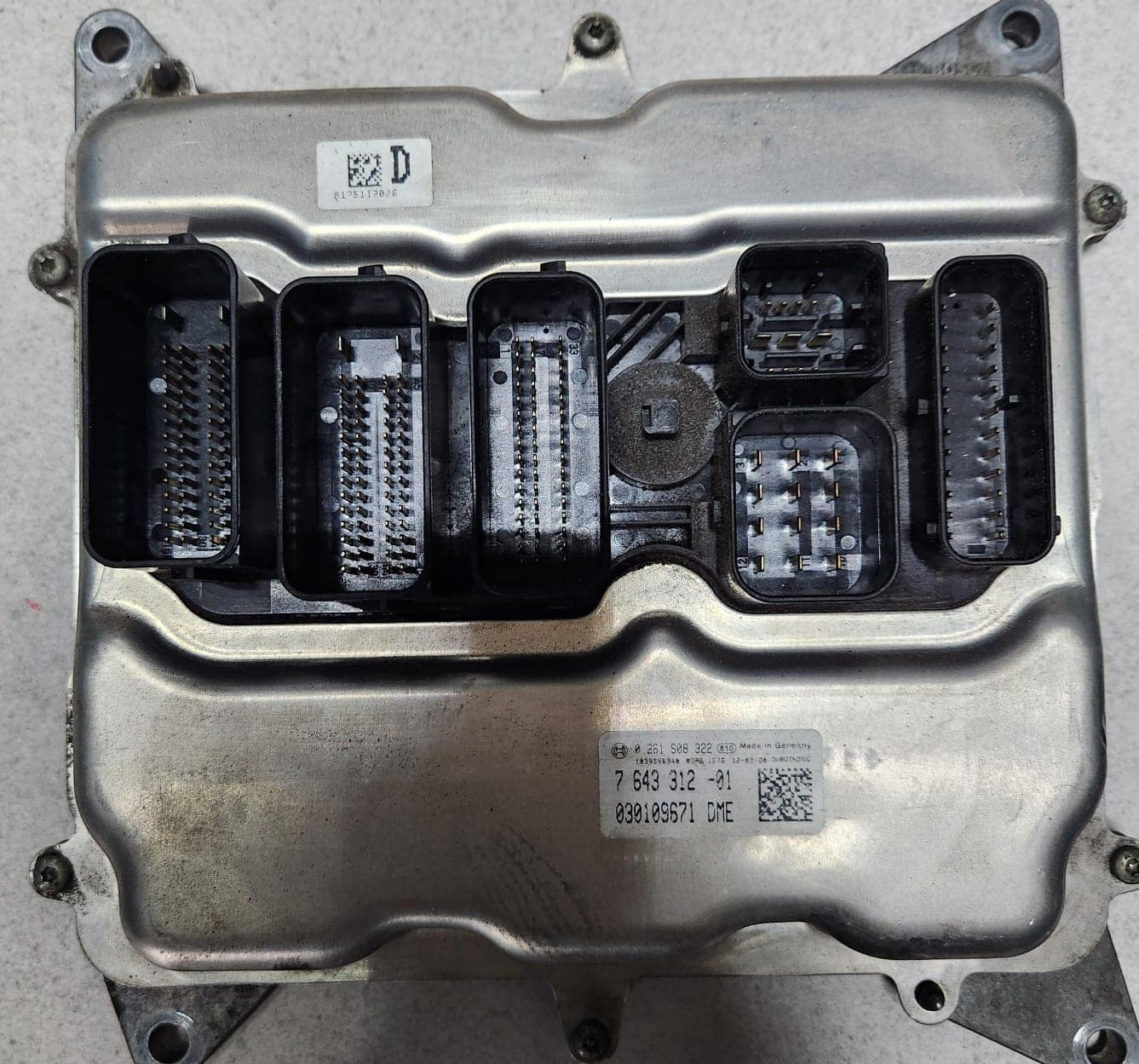 2011-16 BMW 328i Engine Control Module 7643312 3 Series F30 5 Series F10 F11 N20