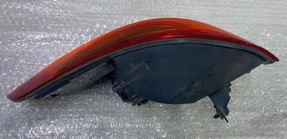 OEM BMW X1 F48 N/S RIGHT SIDE REAR TAIL LIGHT 7350716