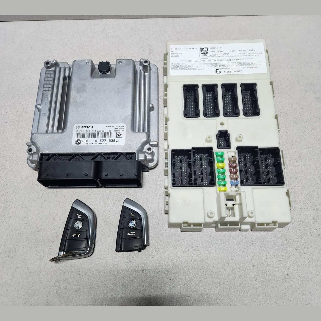 BMW Engine Control Unit 8577838 X5 F15 F10 F11 and 4 Series F32 430d B47 DIESEL