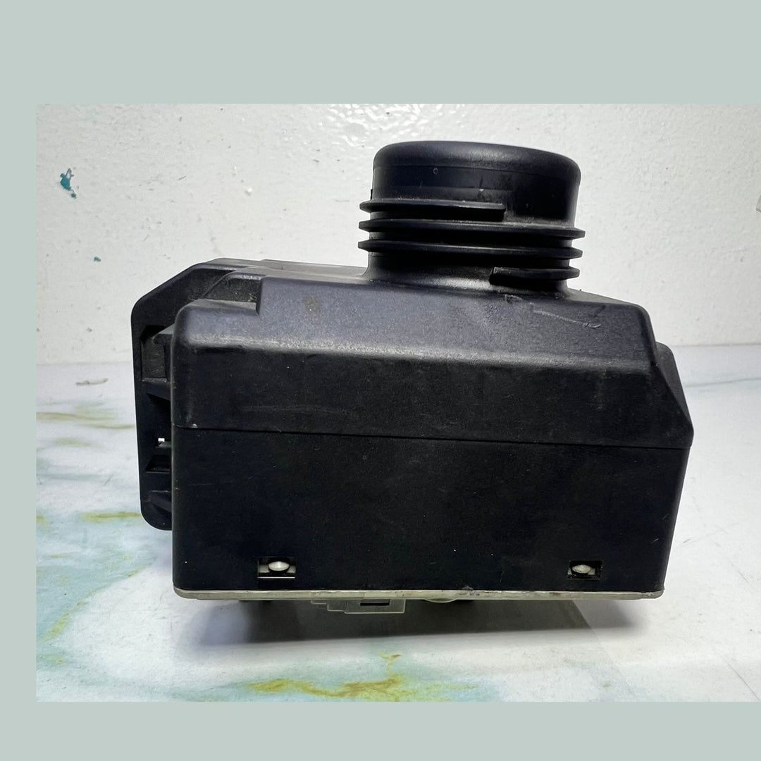 2010-2016 Mercedes E350 Ignition Switch Module With Key A2129055800 E-Class W212