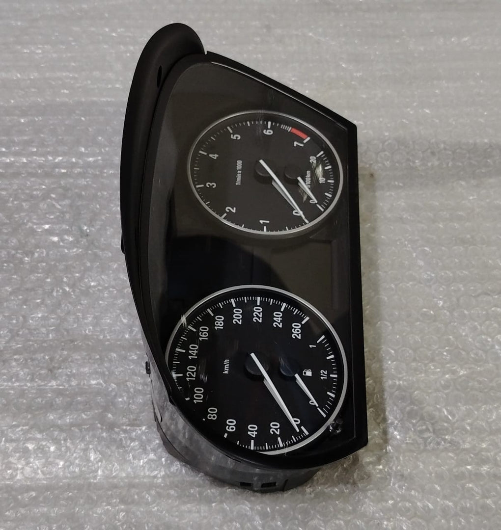 OEM BMW X1 S18i E84 Instrument Cluster Panel Speedometer Petrol 2259442 Johnson